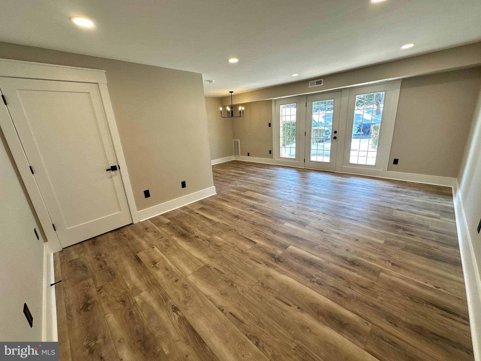 MOORINGS OF OCCOQUAN CON - Residential