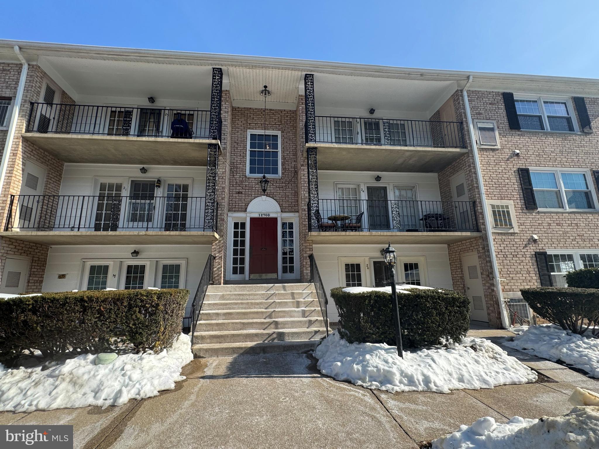 MOORINGS OF OCCOQUAN CON - Residential