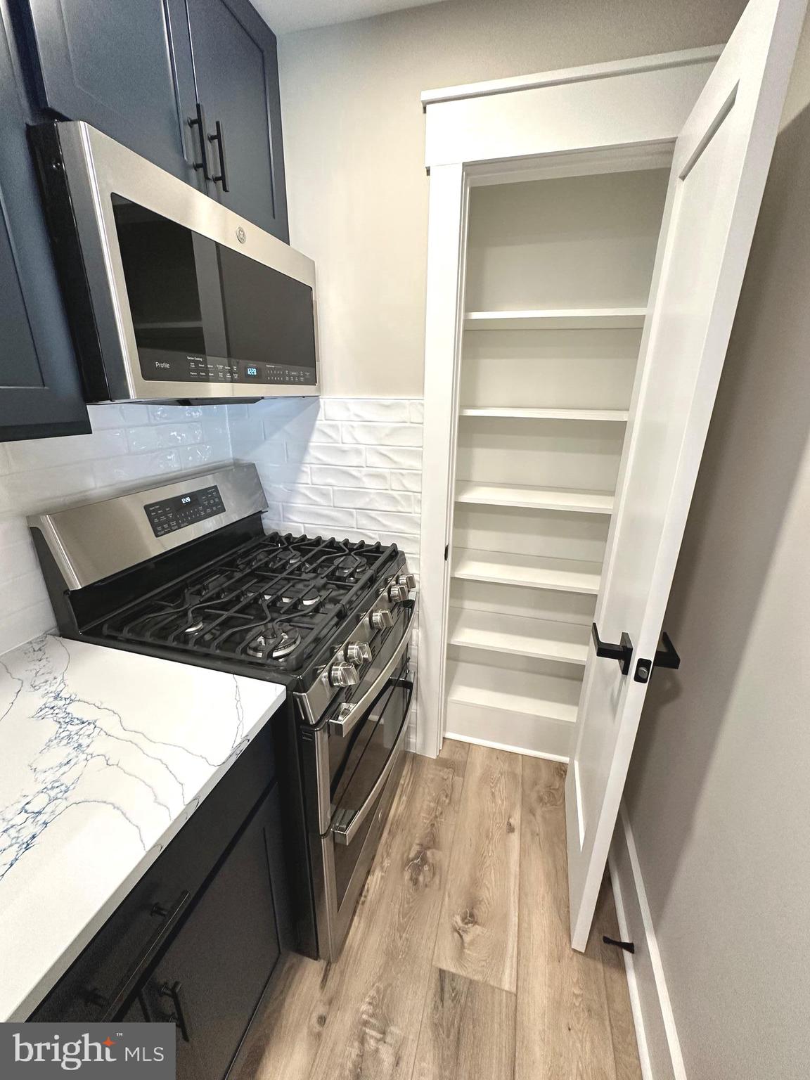 MOORINGS OF OCCOQUAN CON - Residential