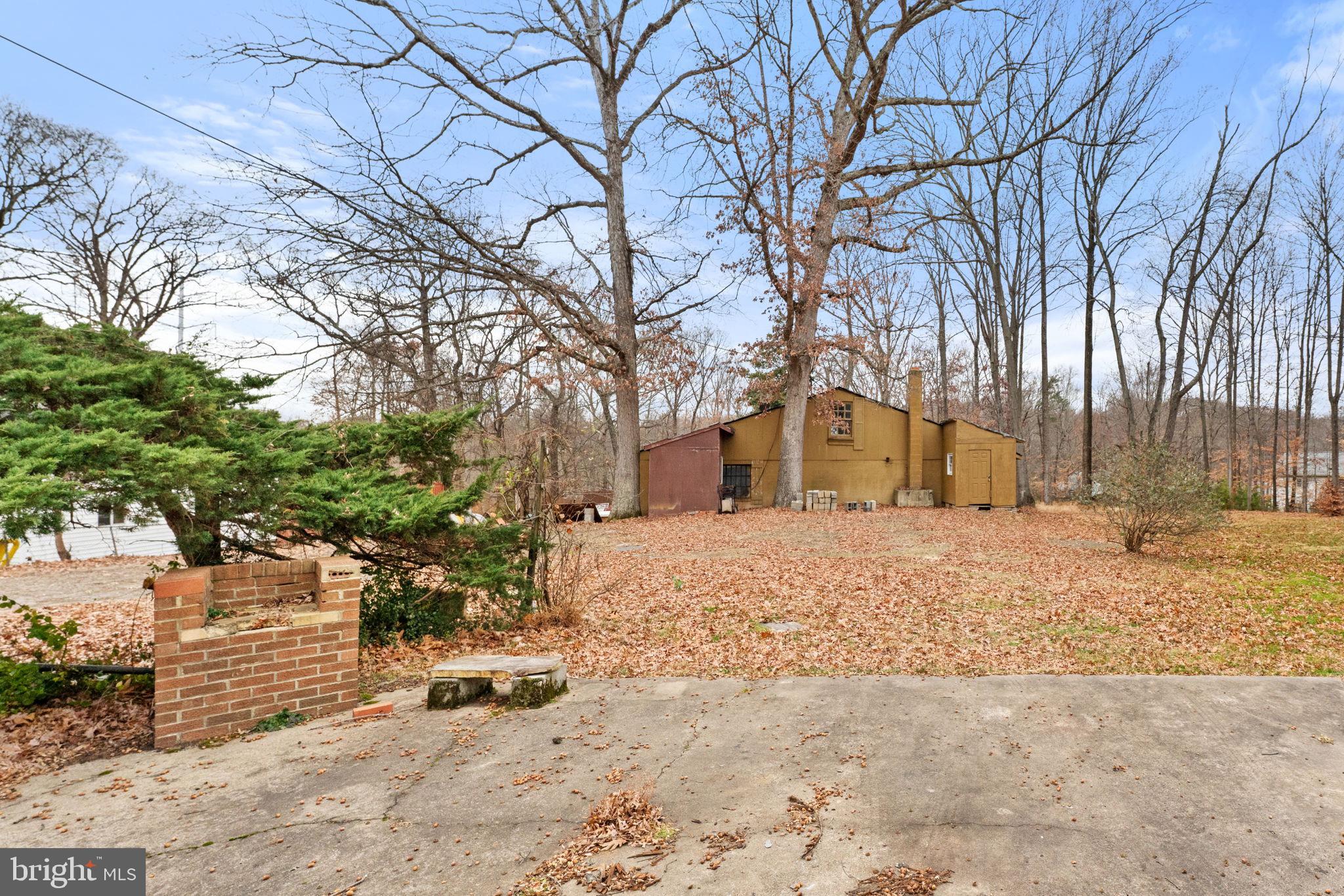 SILVERBROOK FARMS - Residential