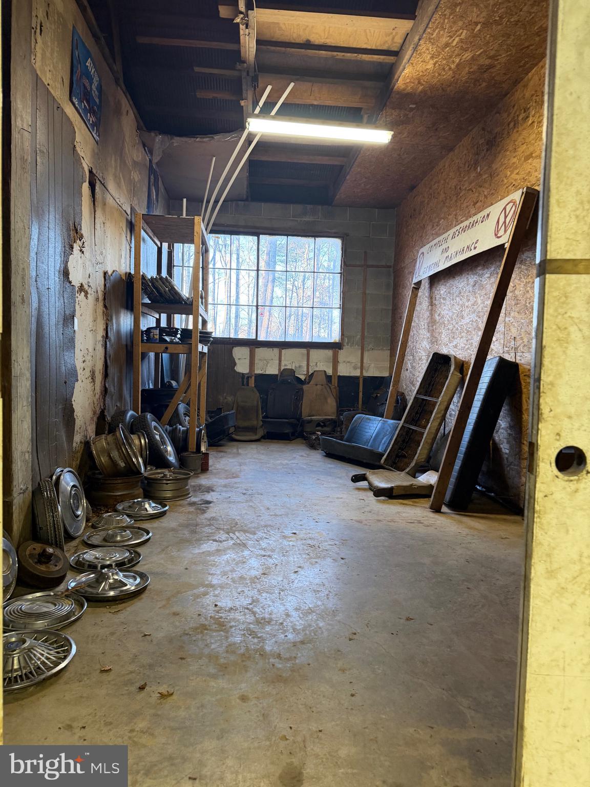 SILVERBROOK FARMS - Residential