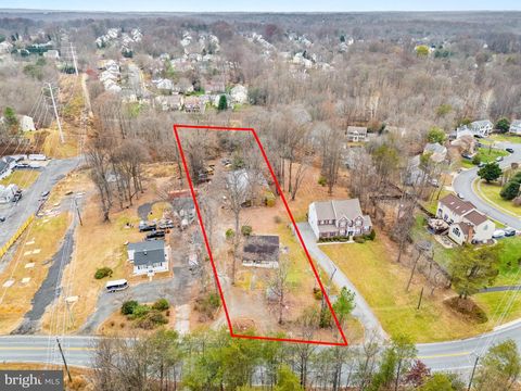 8906 HOOES ROAD LORTON VA 22079