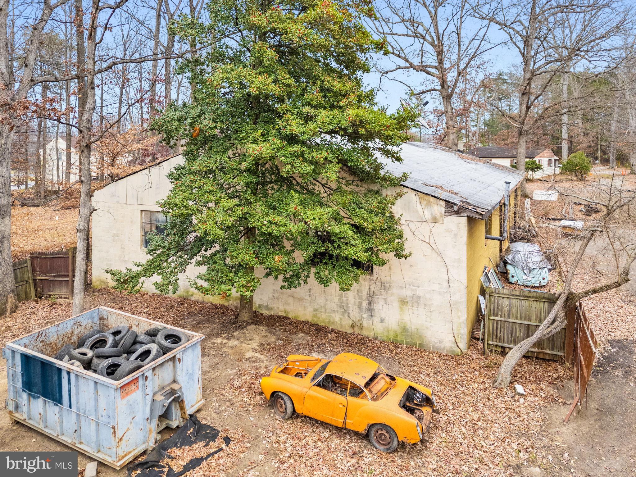 SILVERBROOK FARMS - Residential