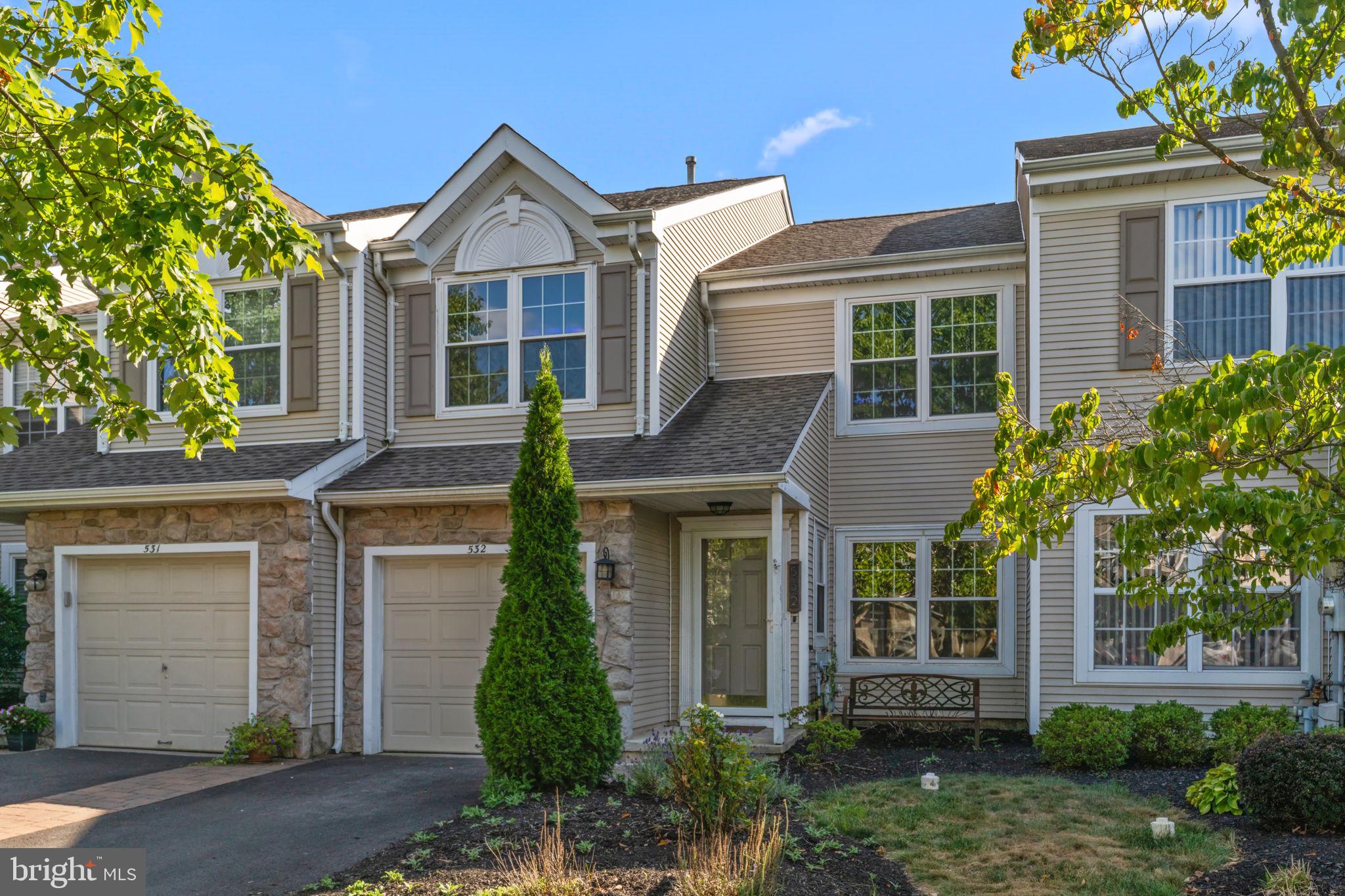 NEWTOWN GRANT - Residential Lease