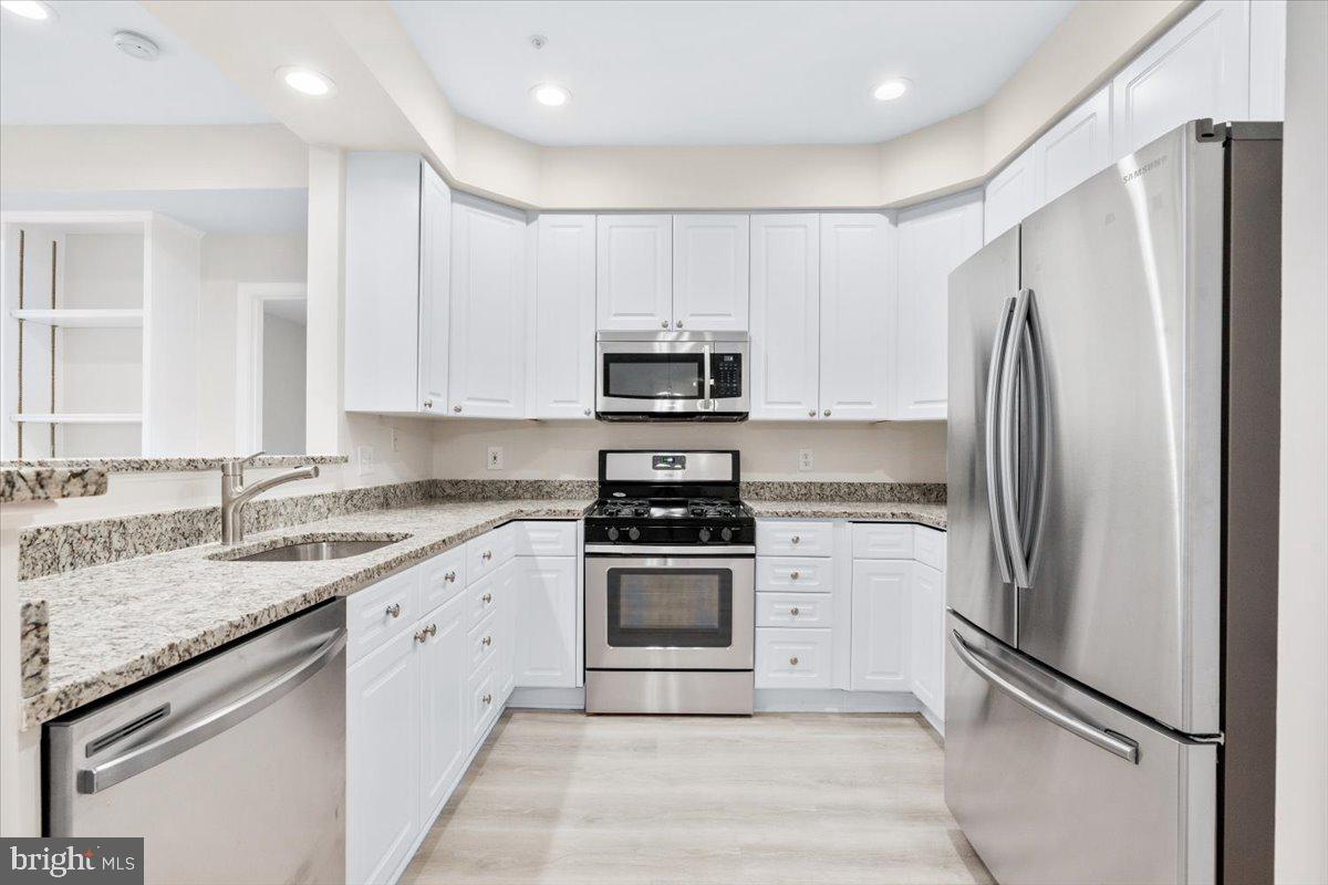 7708 HAYNES POINT WAY B 9B