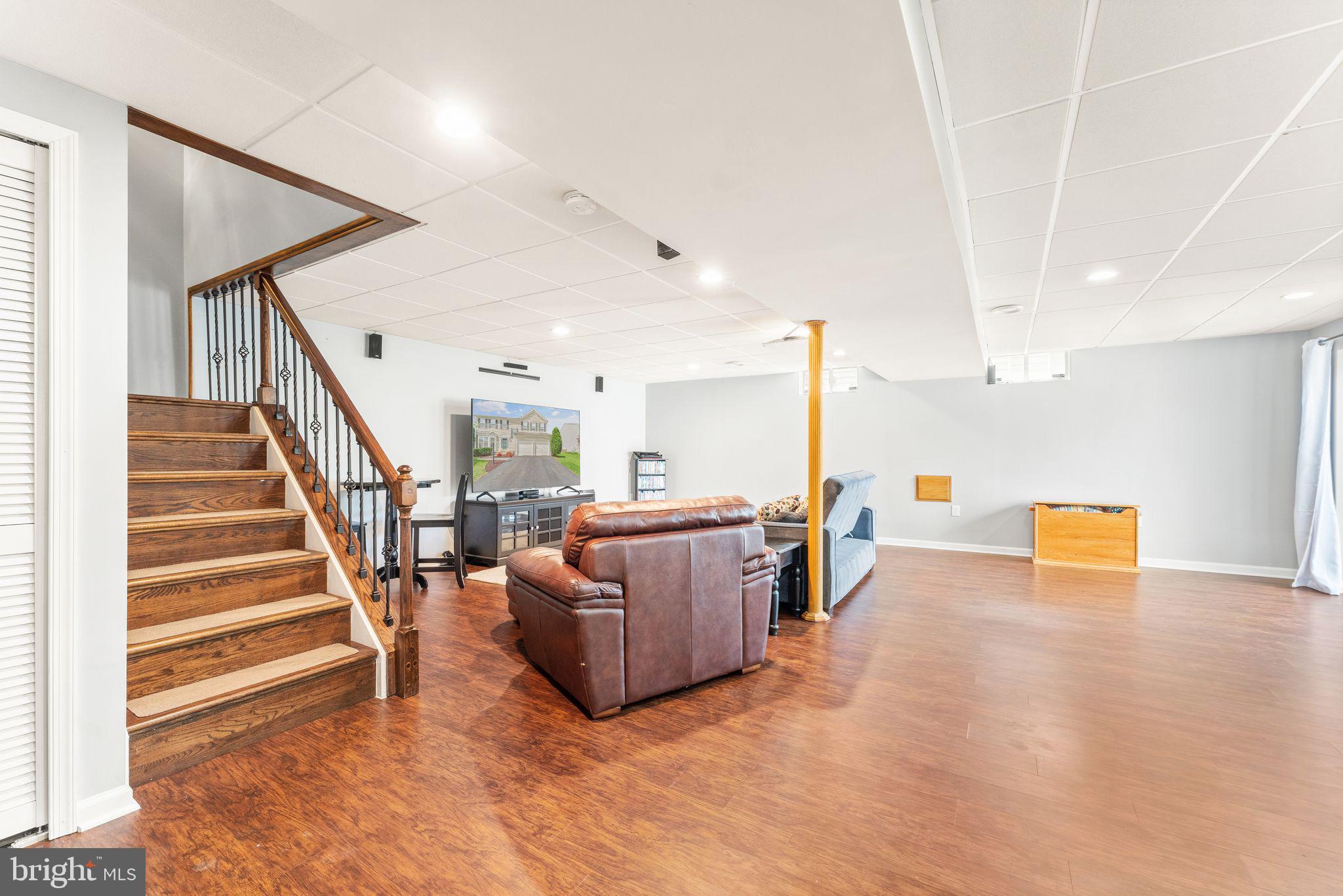 LANIER FARMS - Residential