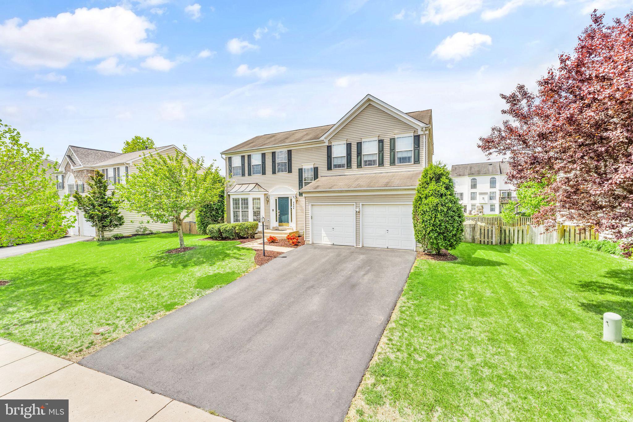 LANIER FARMS - Residential