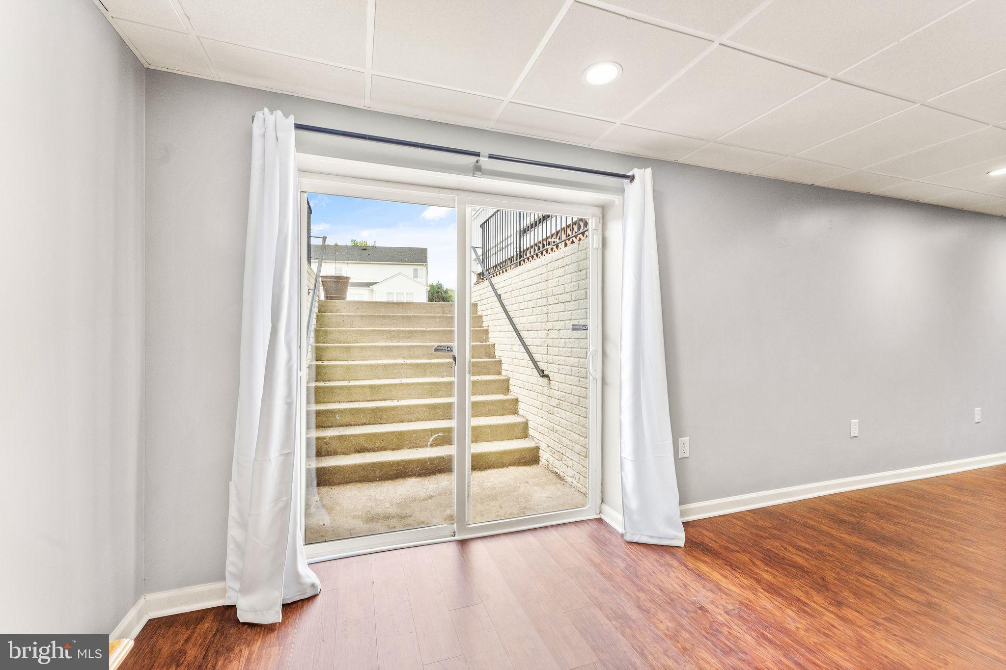 LANIER FARMS - Residential