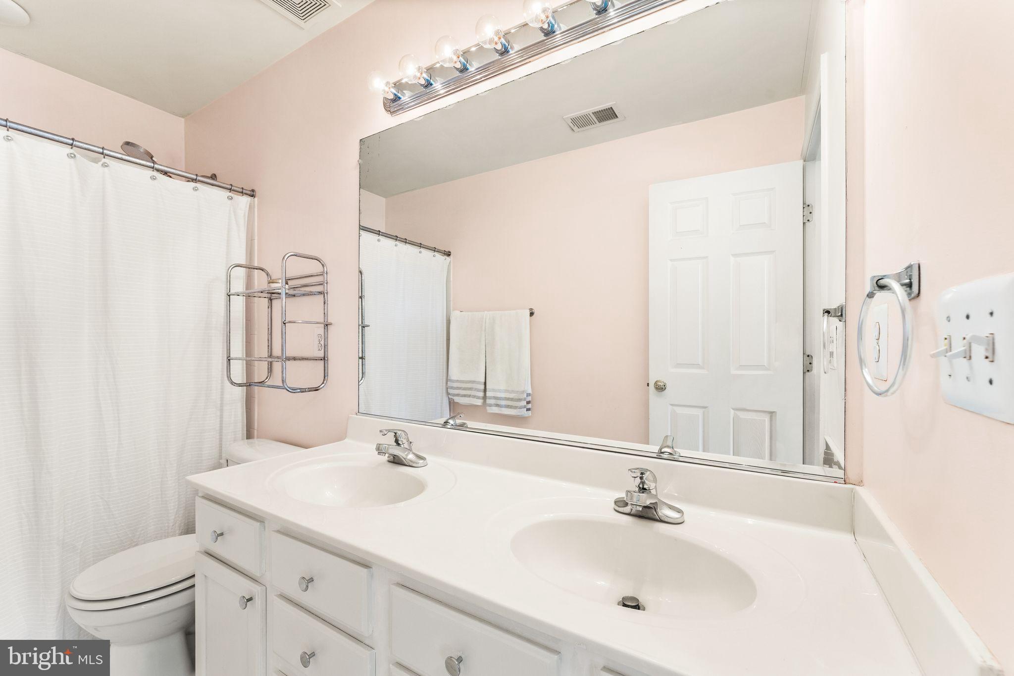 LANIER FARMS - Residential