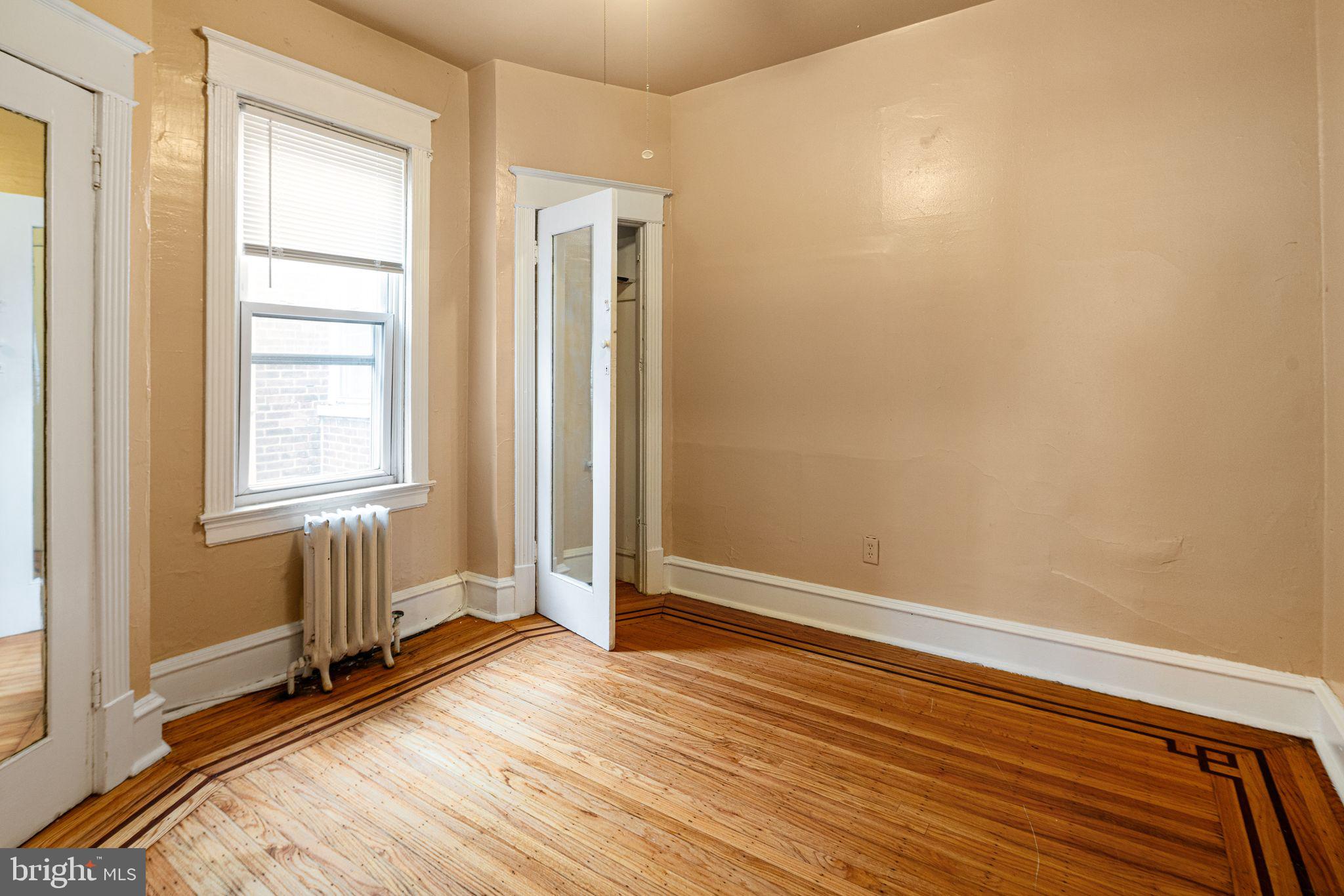 WALNUT HILL - Residential Income