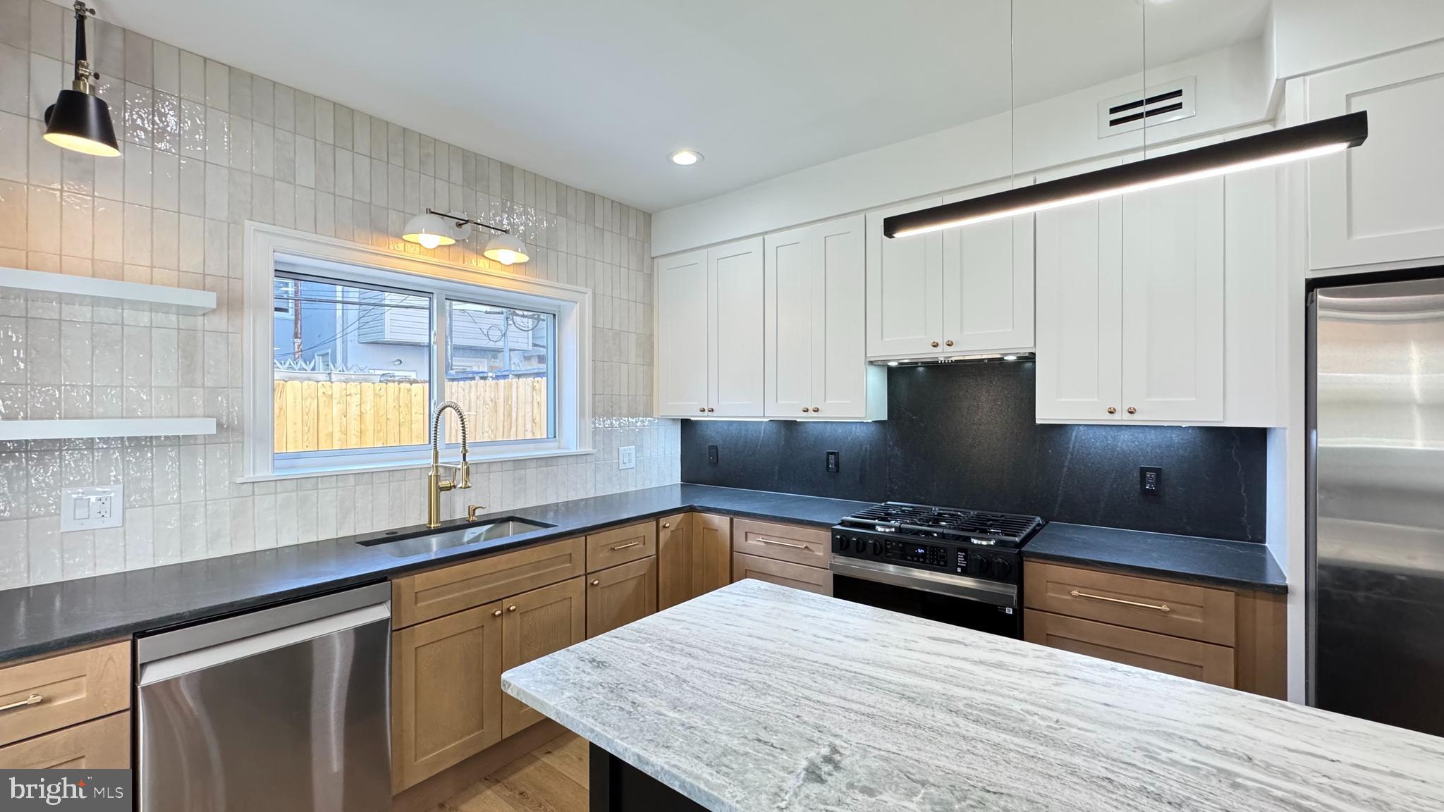 NEWBOLD - Residential