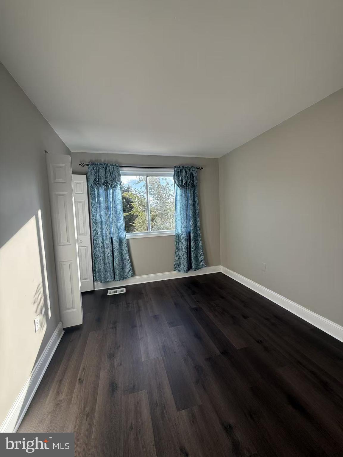 GERMANTOWN PARK - Residential