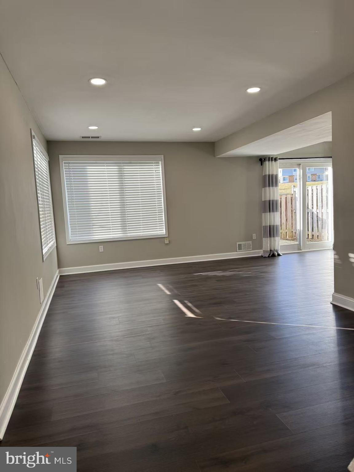 GERMANTOWN PARK - Residential