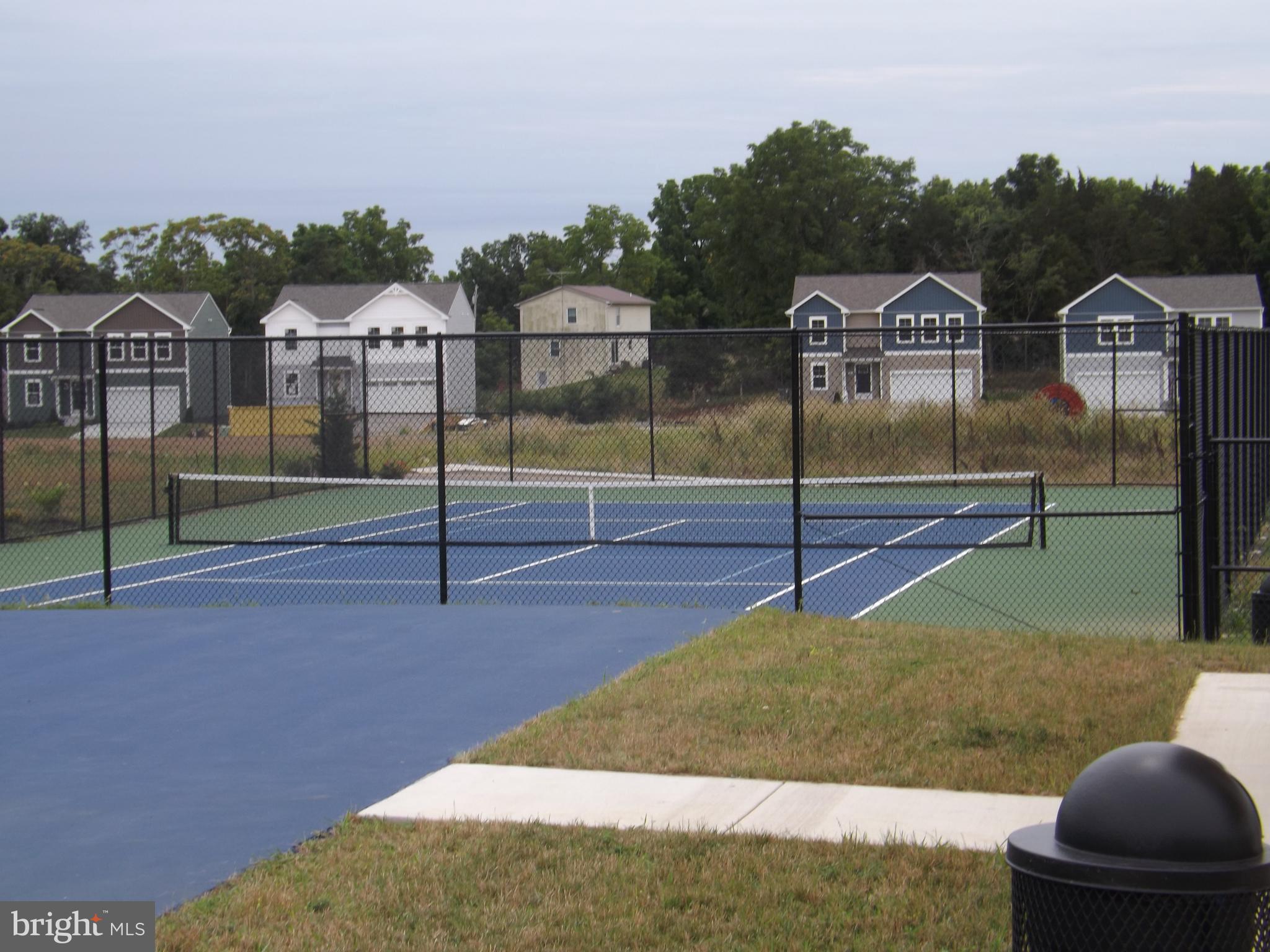 OVERLOOK AT RIVERSIDE - Residential Lease