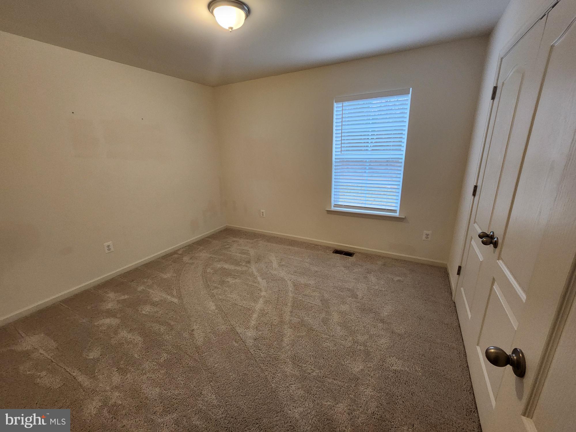 OVERLOOK AT RIVERSIDE - Residential Lease