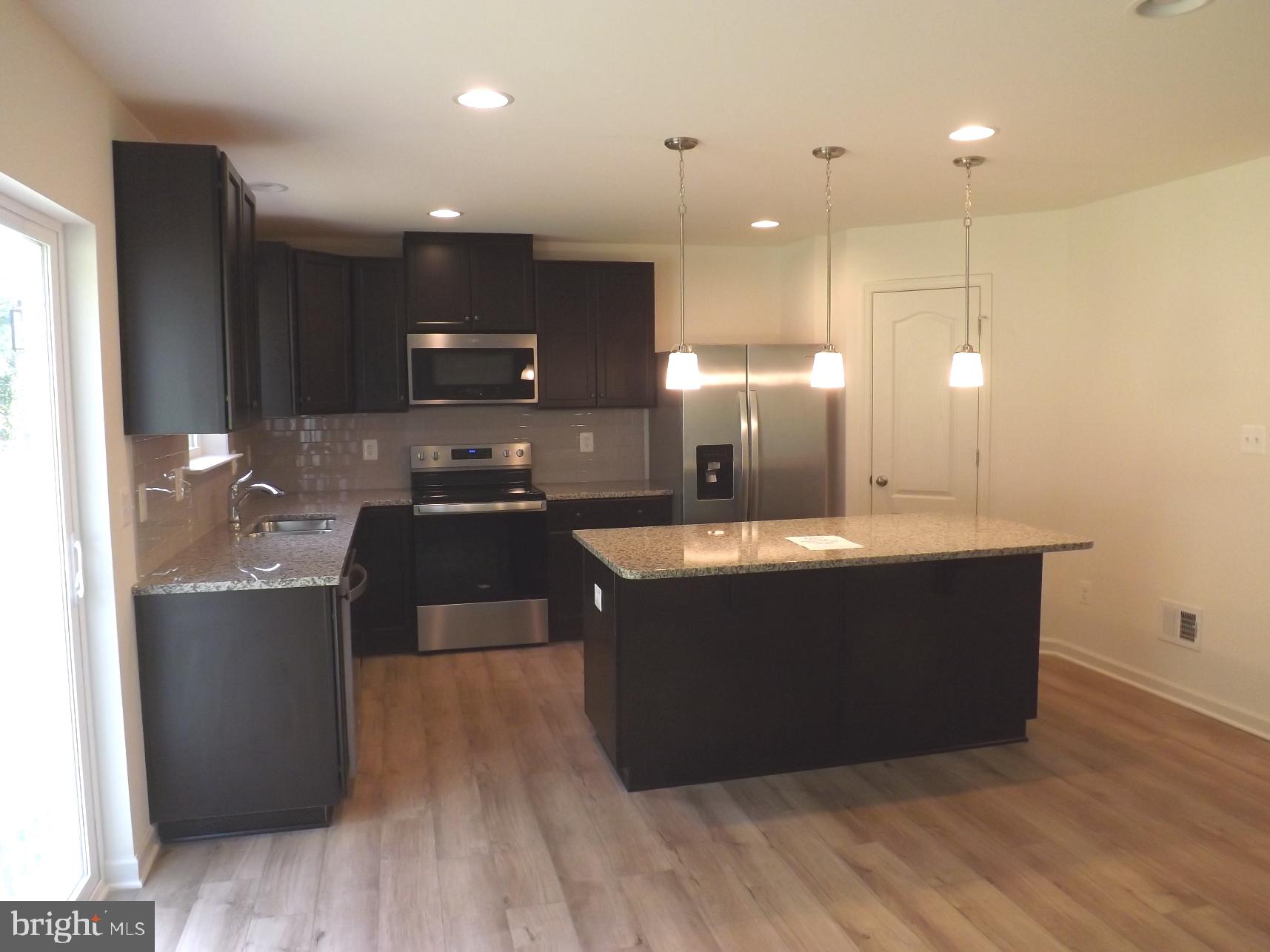 OVERLOOK AT RIVERSIDE - Residential Lease