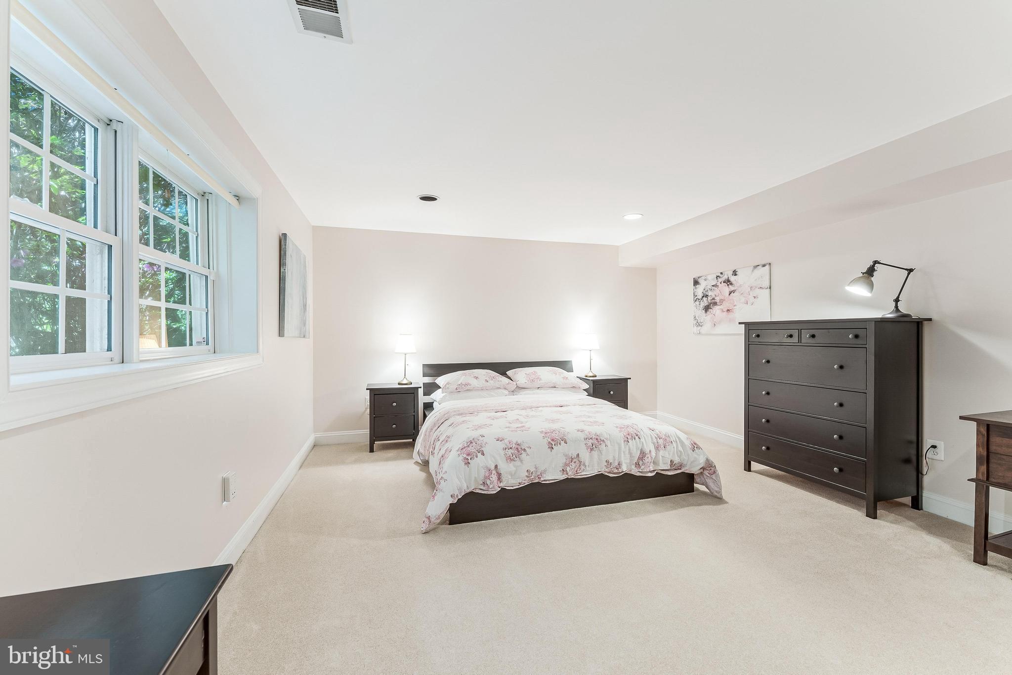 OLIVER ESTATES - Residential