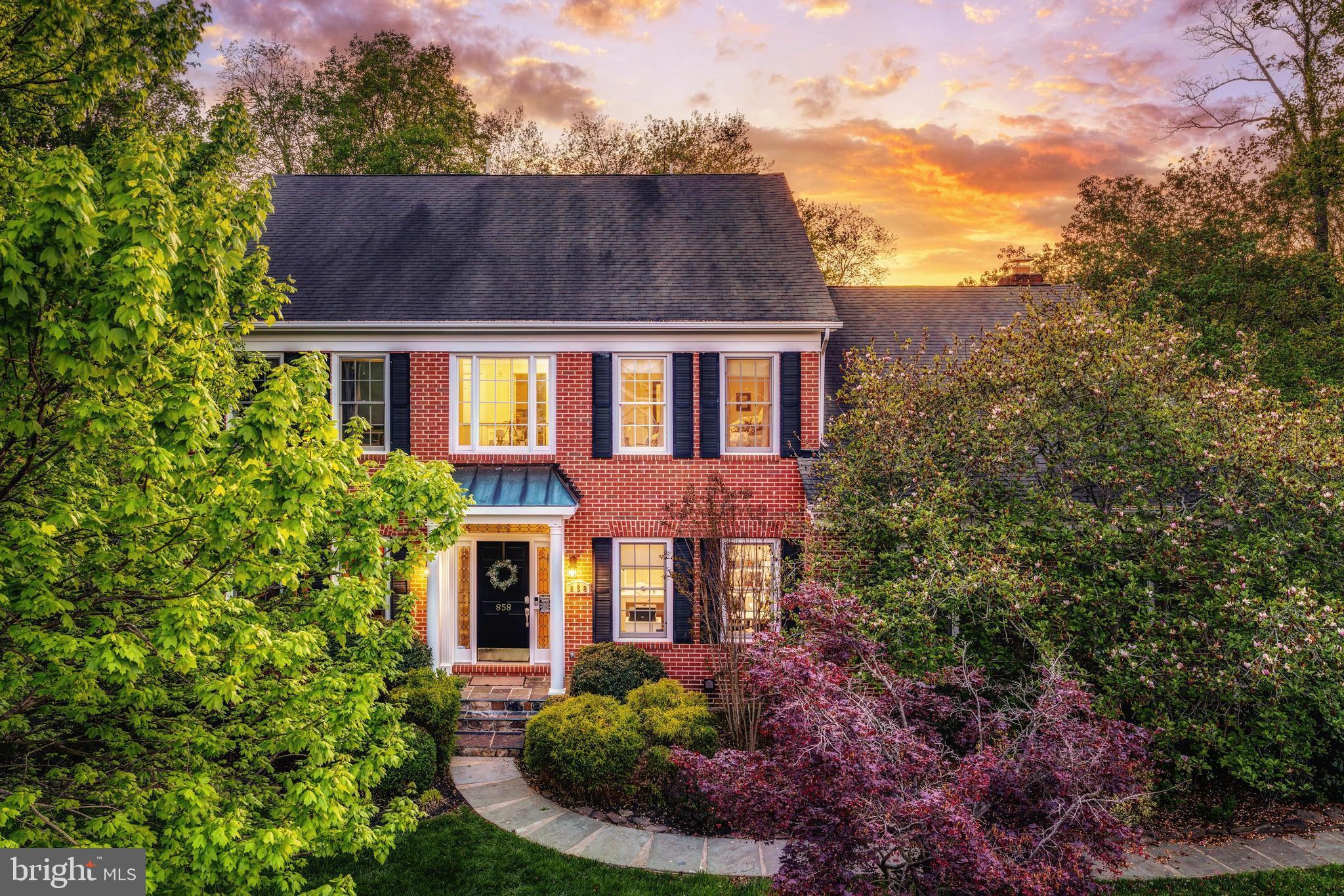 OLIVER ESTATES - Residential