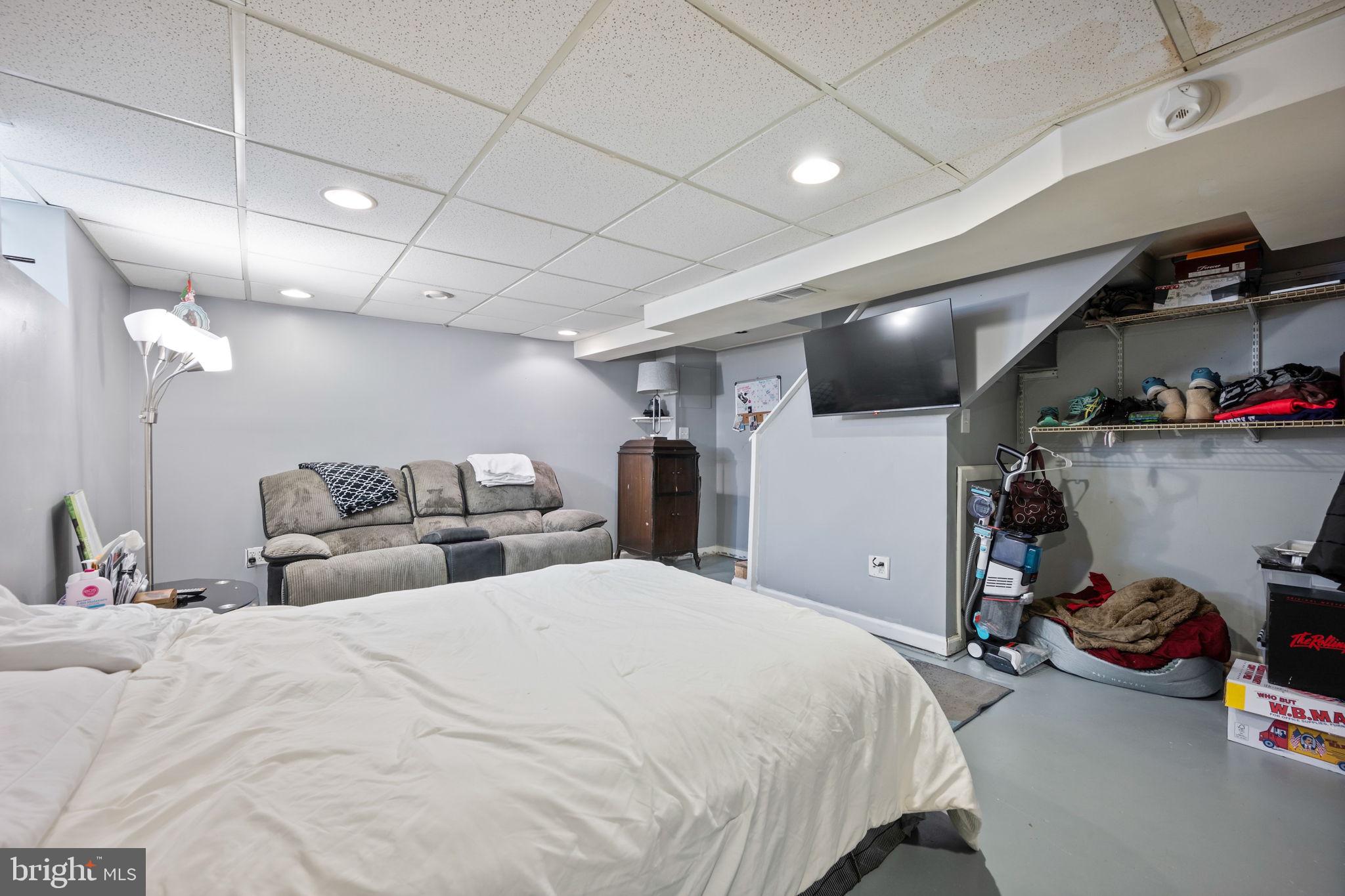 FULLERTON - Residential