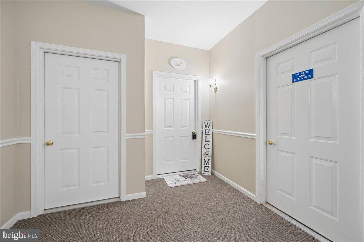 117 EASY STREET 32