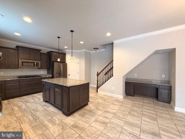 PONDS WOOD LANDING - Residential Lease