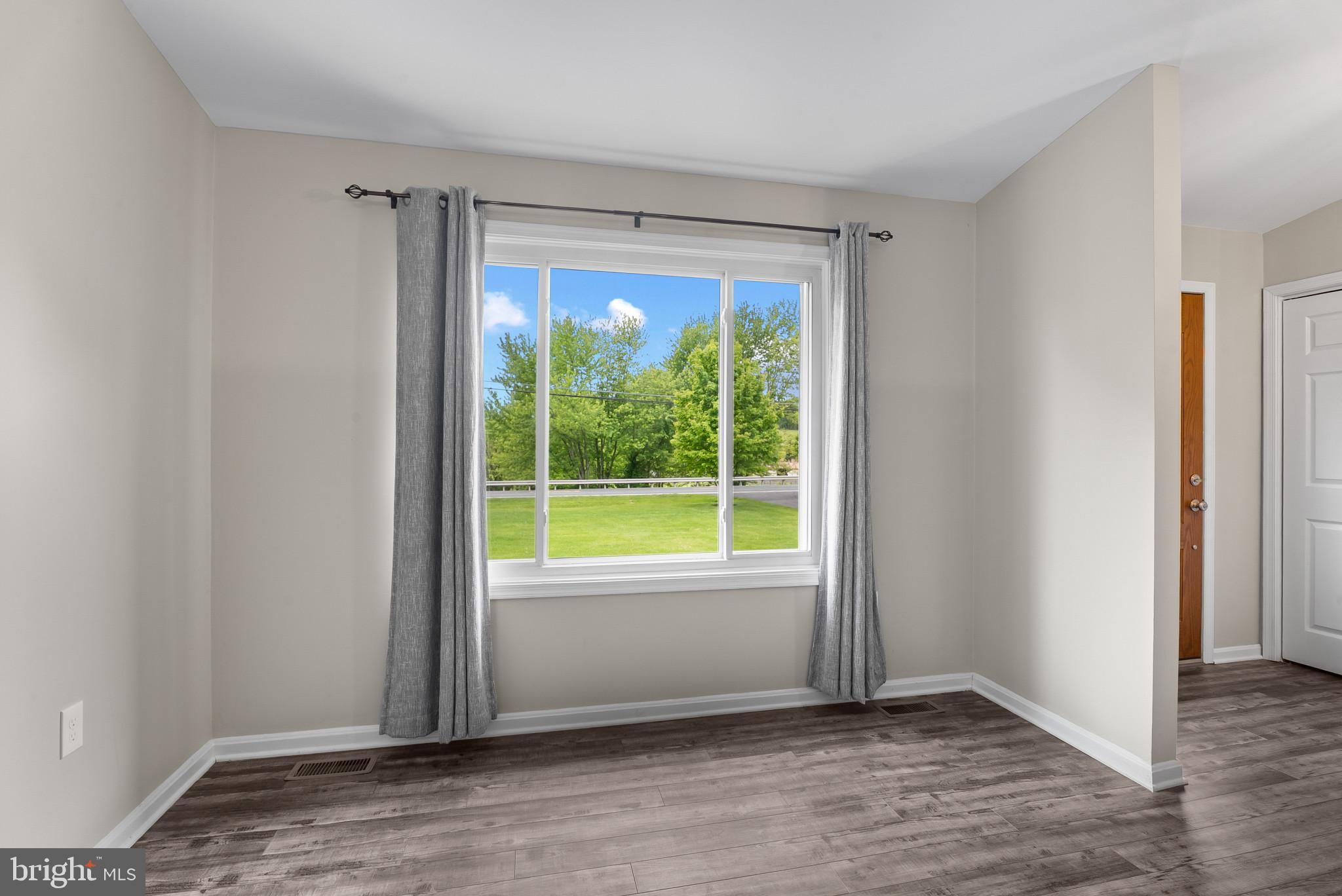HANNLEIGH HEIGHT - Residential