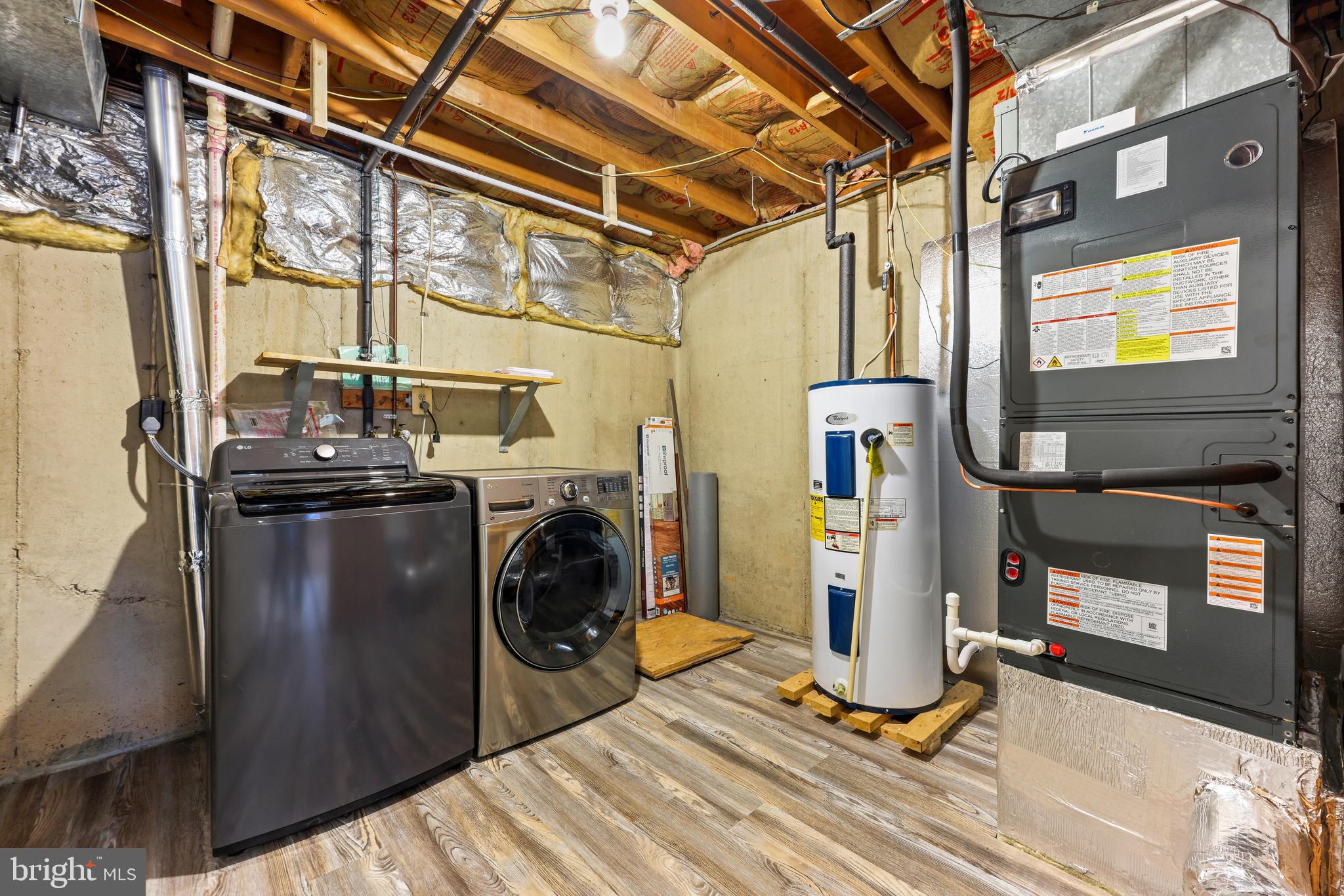 MARBLE HILL - Residential