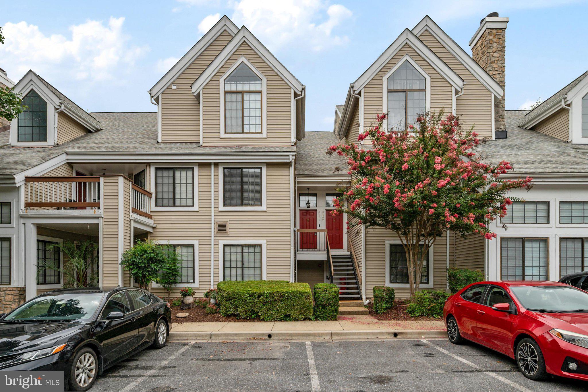 3451 HEWITT AVENUE 205