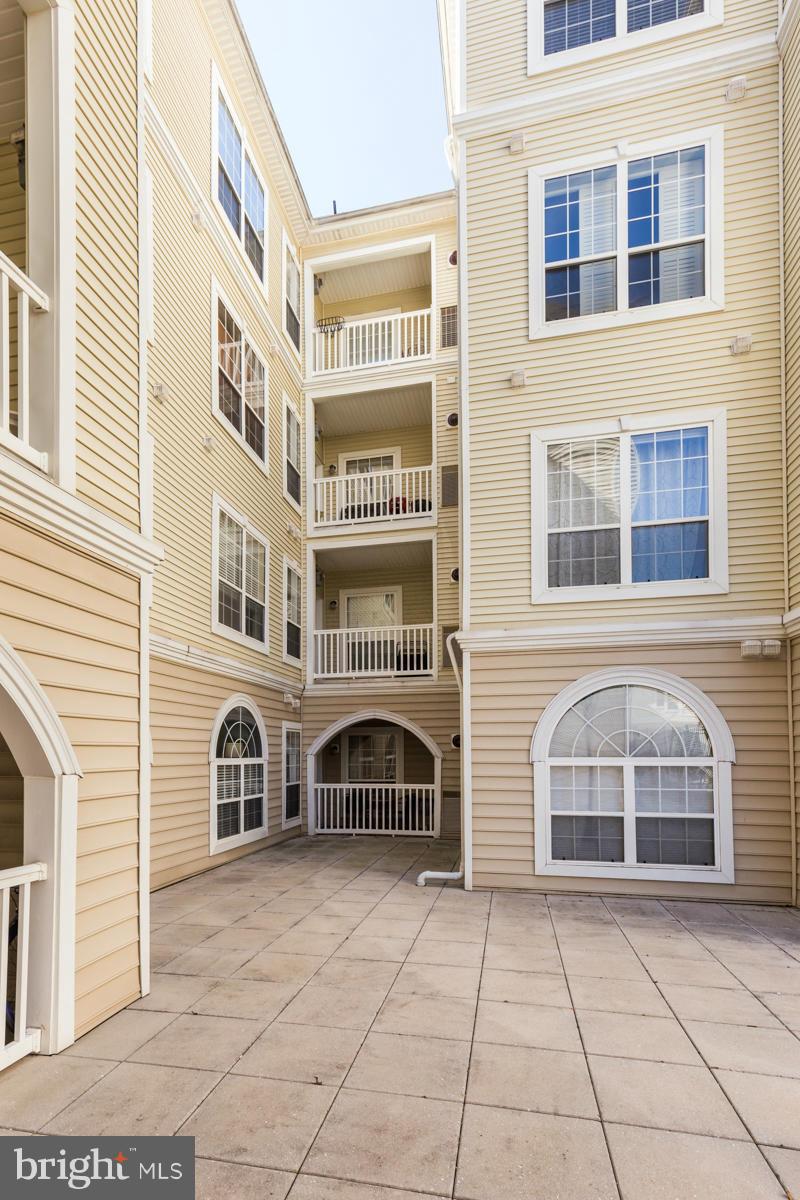 PALAZZO AT PARK CENTER - Residential