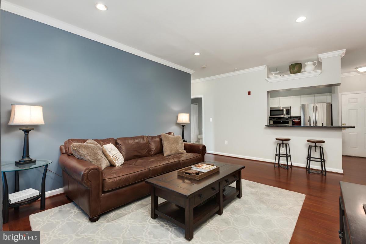 PALAZZO AT PARK CENTER - Residential