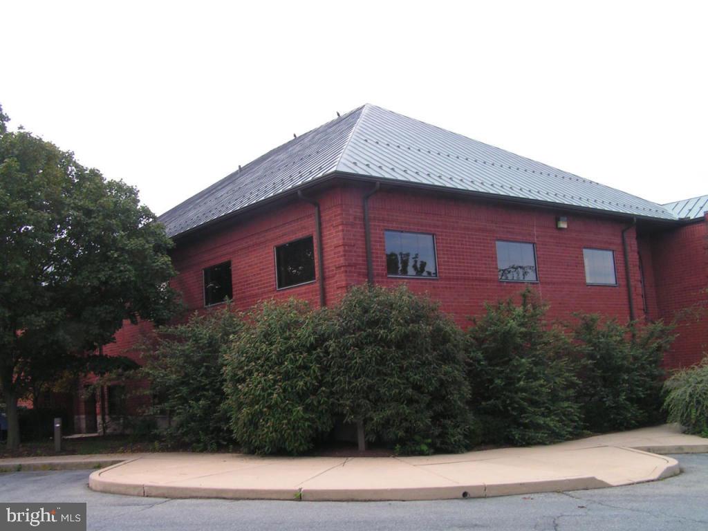 Outstanding location with professional office space just over 10,000 total S.F./Very functional with a variety of different uses/All updated/Great visible Centerville Road location/Lots of parking/Many uses possible/All brick and very easy to maintain.*First floor space on a long term tenant basis as of 9/2013. Details available upon request.