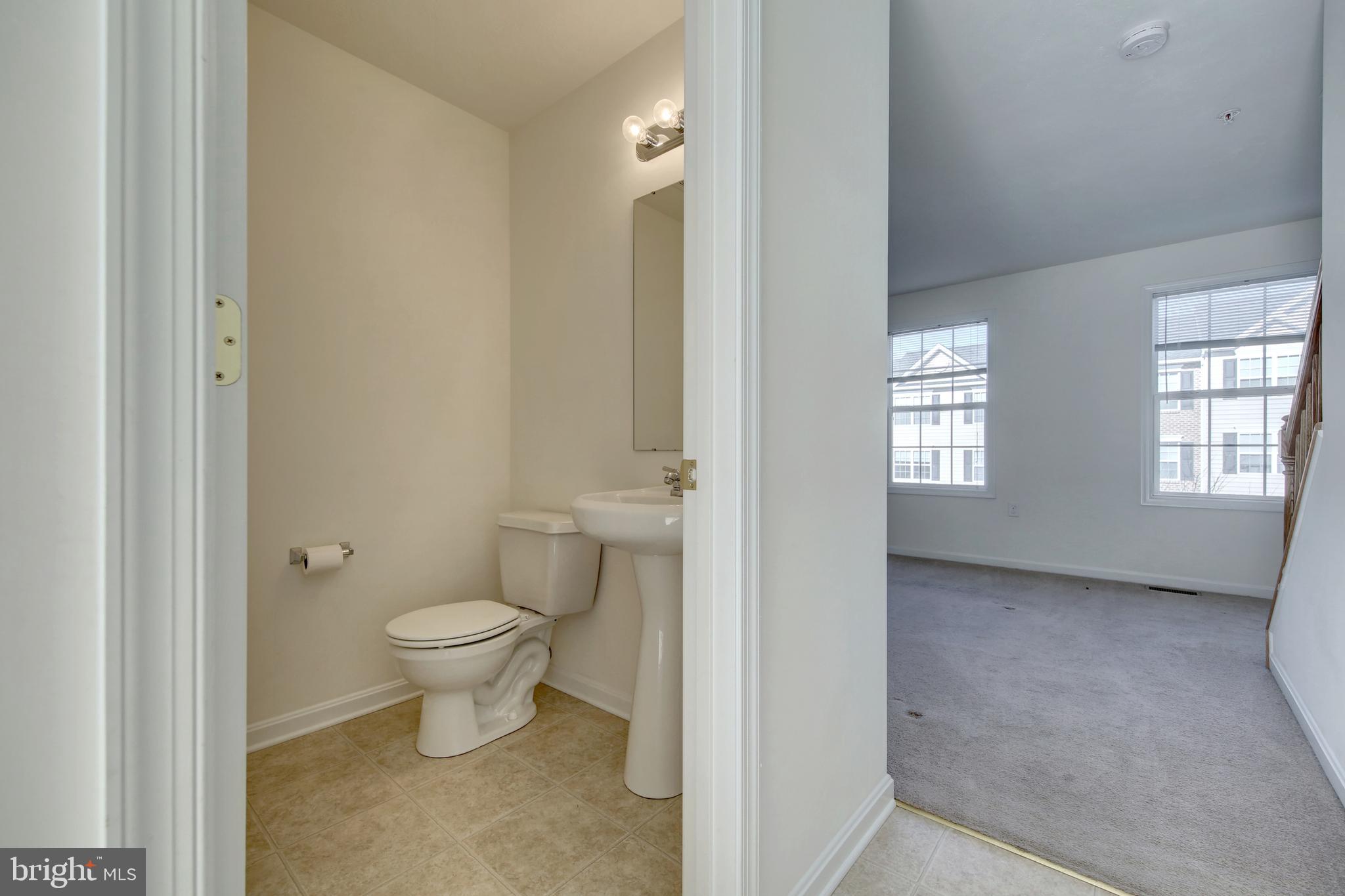 HANOVER - Residential Lease