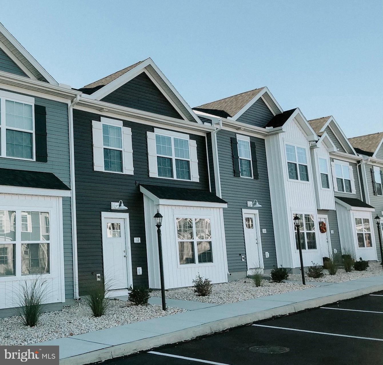 HANOVER - Residential Lease