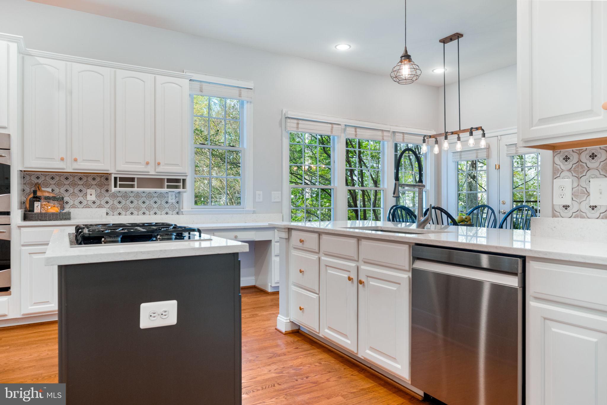 LAKES AT RED ROCK - Residential