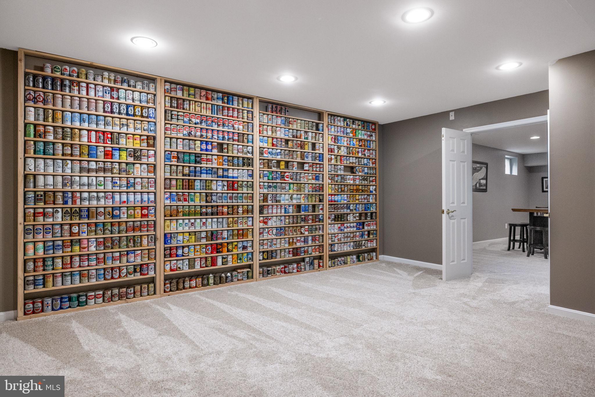 LAKES AT RED ROCK - Residential