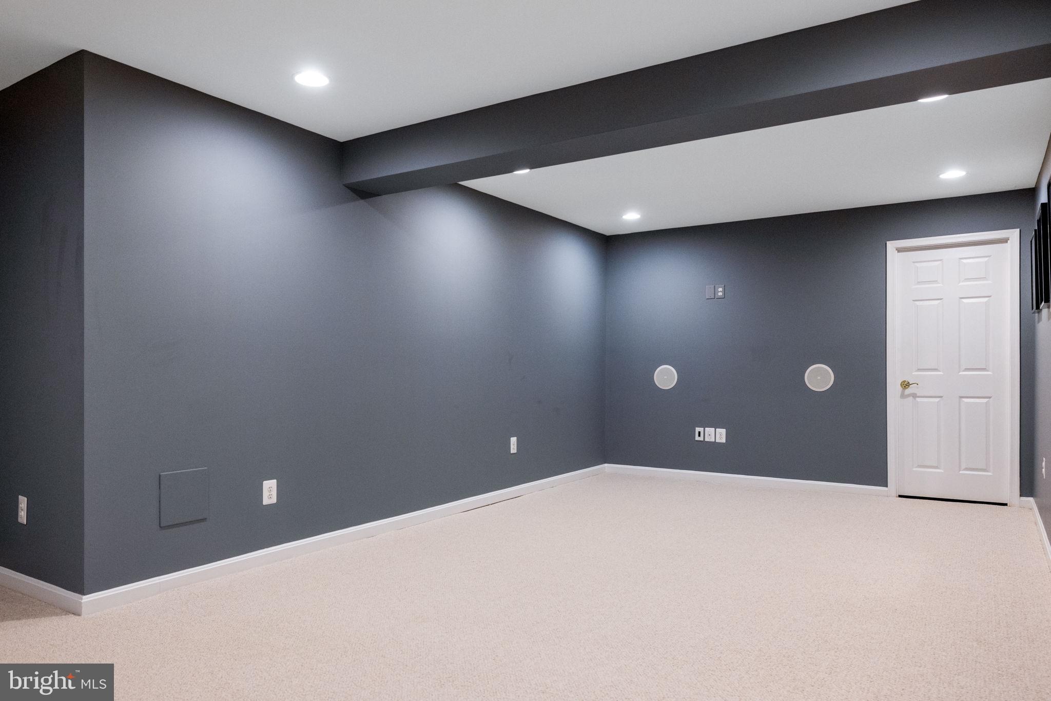 LAKES AT RED ROCK - Residential