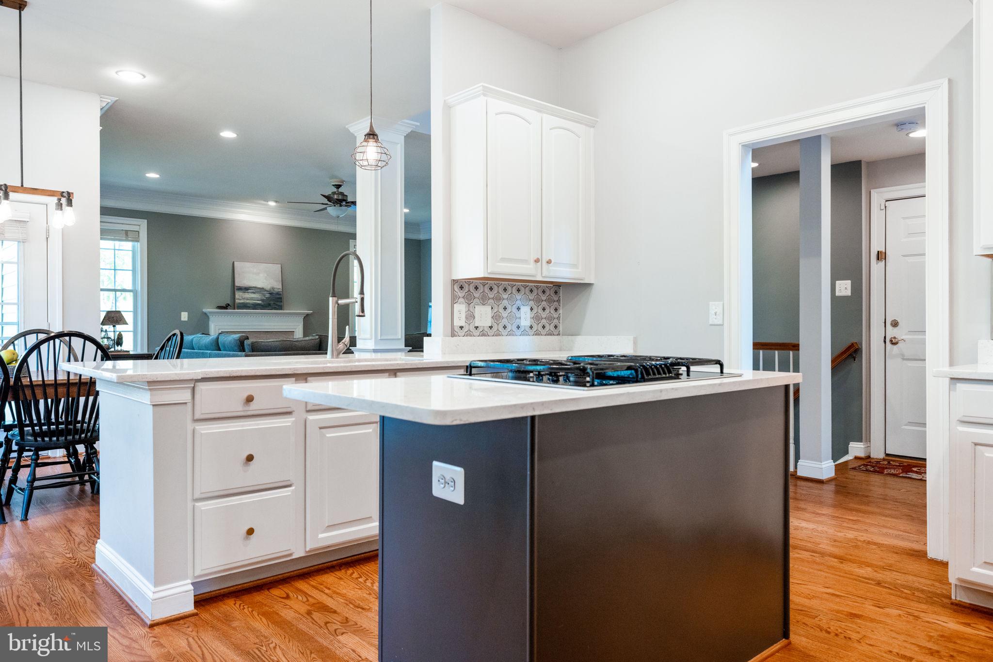 LAKES AT RED ROCK - Residential