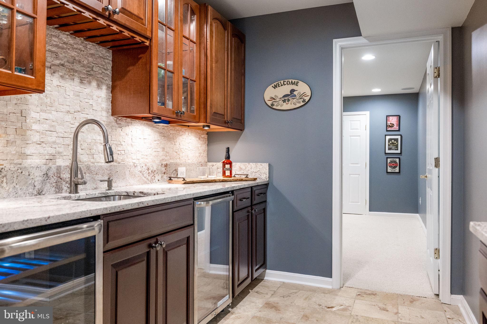 LAKES AT RED ROCK - Residential