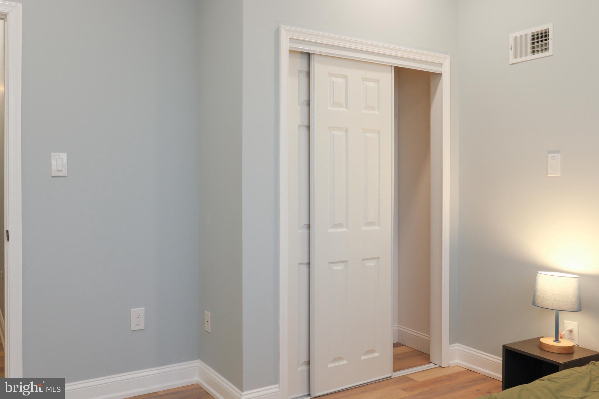 PHILADELPHIA (SOUTH) - Residential