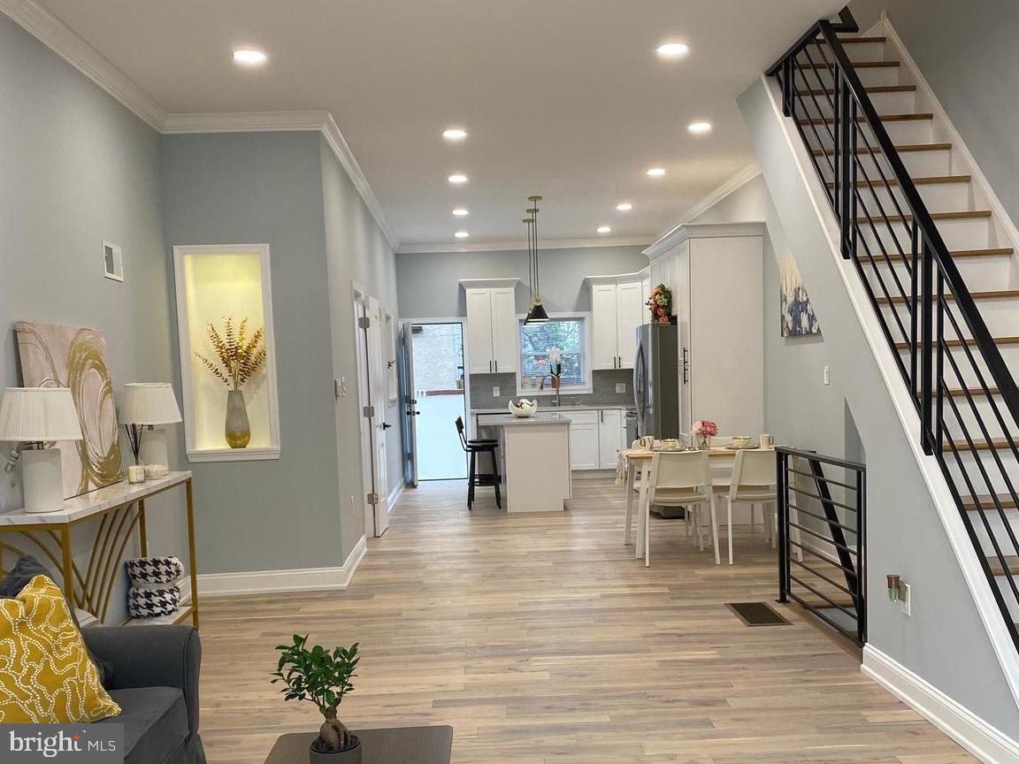 PHILADELPHIA (SOUTH) - Residential