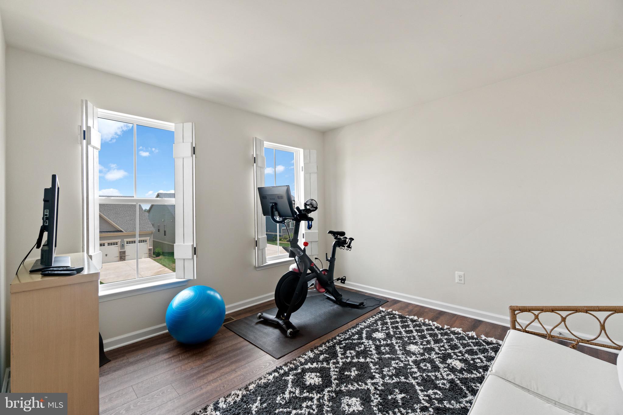 EMBREY MILL - Residential