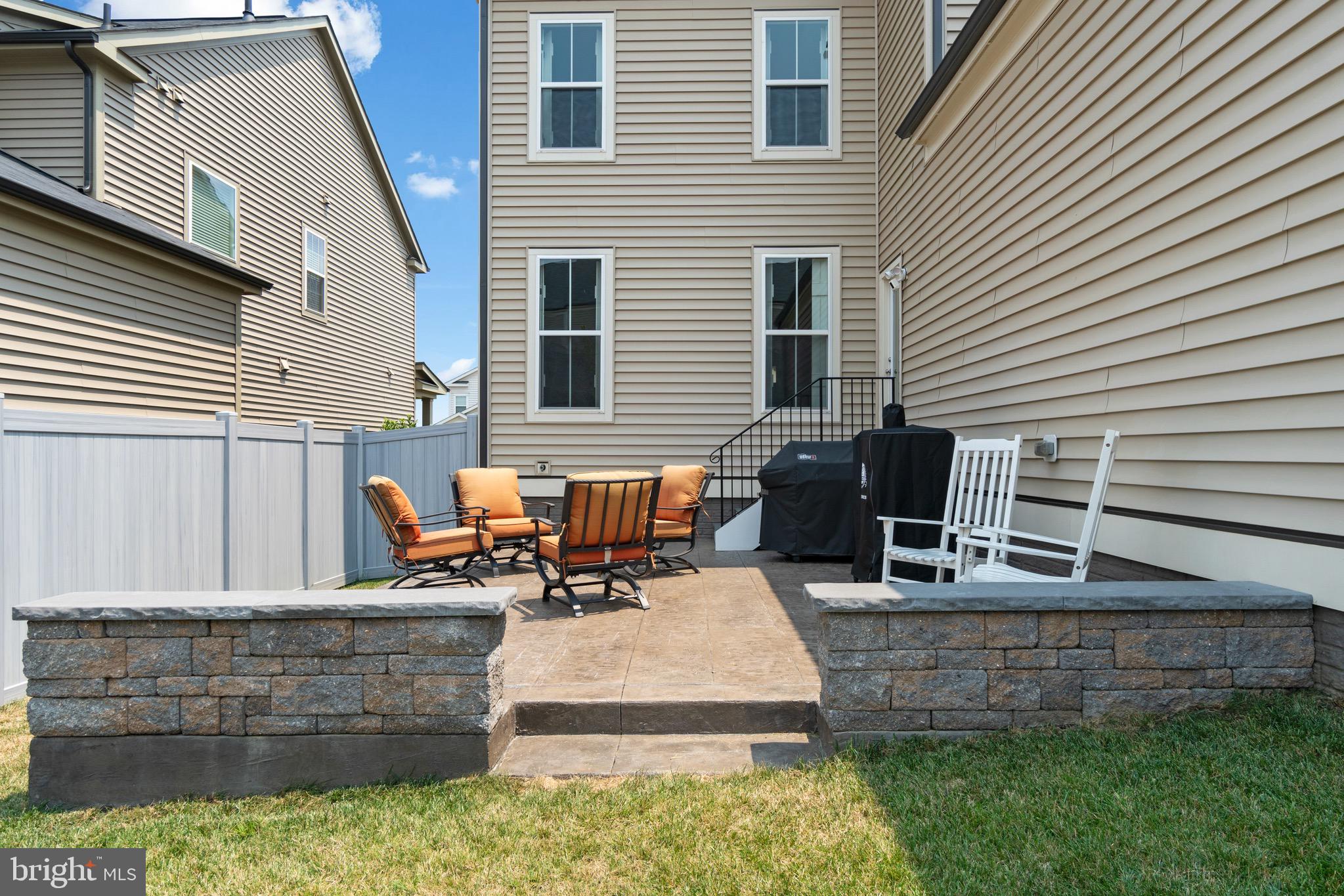 EMBREY MILL - Residential