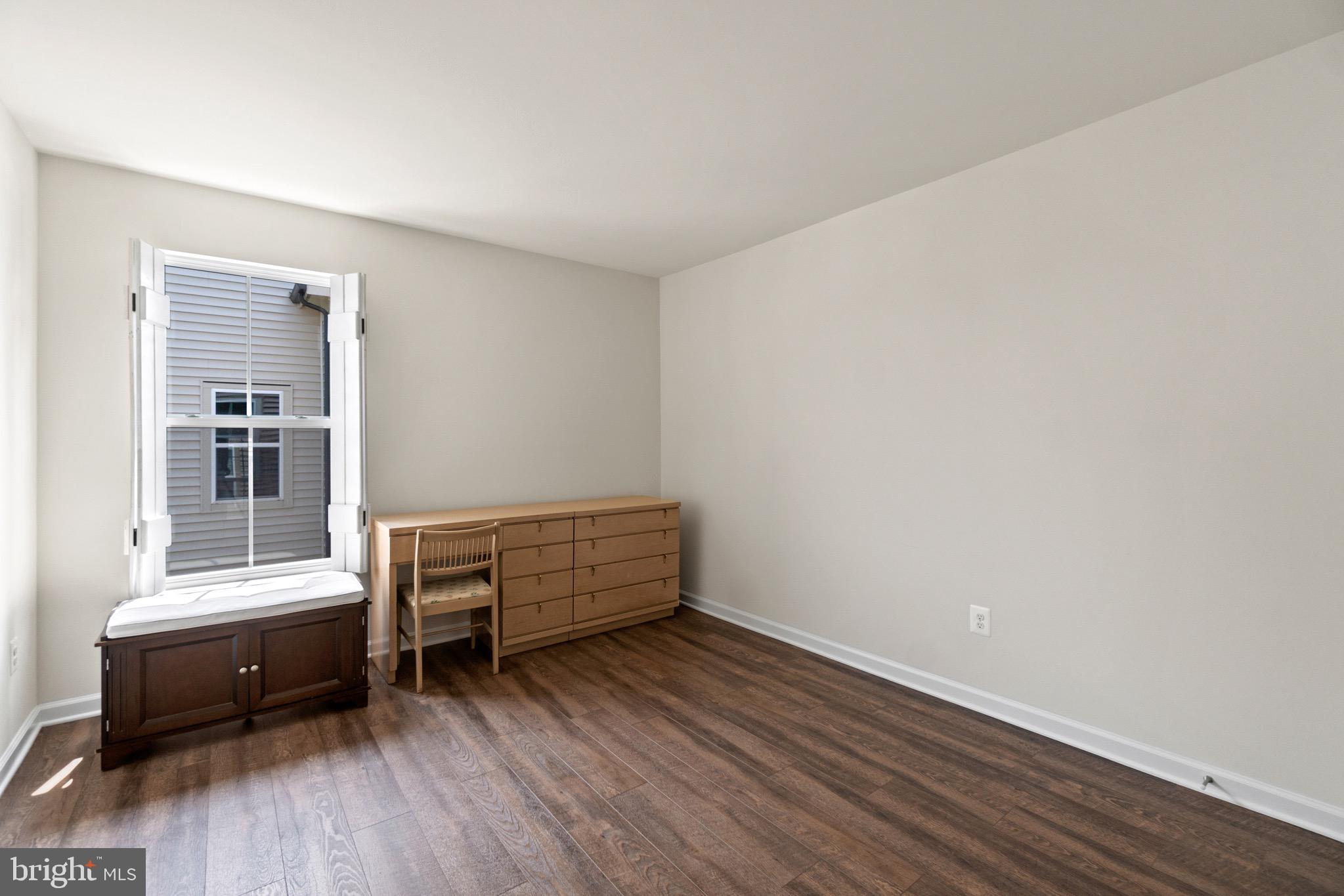 EMBREY MILL - Residential