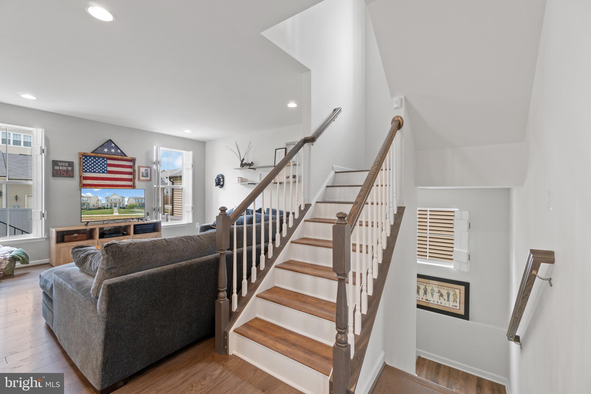 EMBREY MILL - Residential