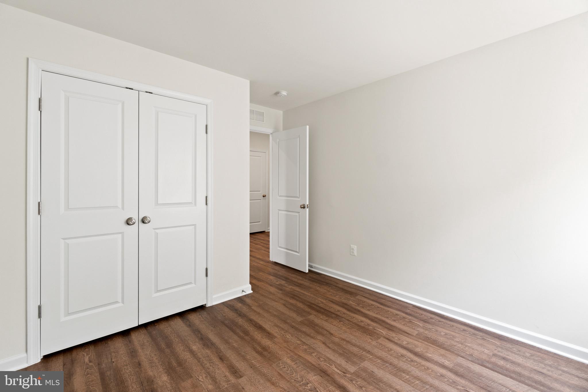 EMBREY MILL - Residential