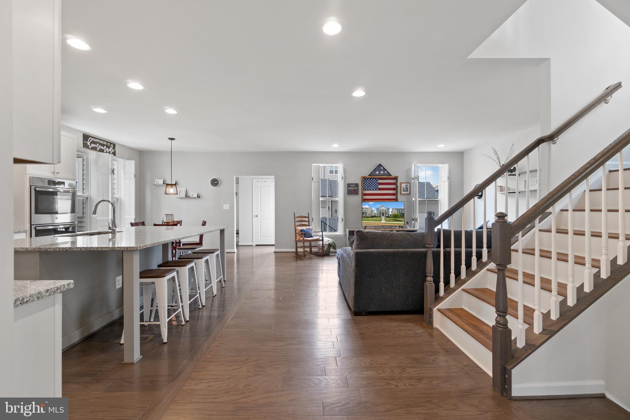 EMBREY MILL - Residential