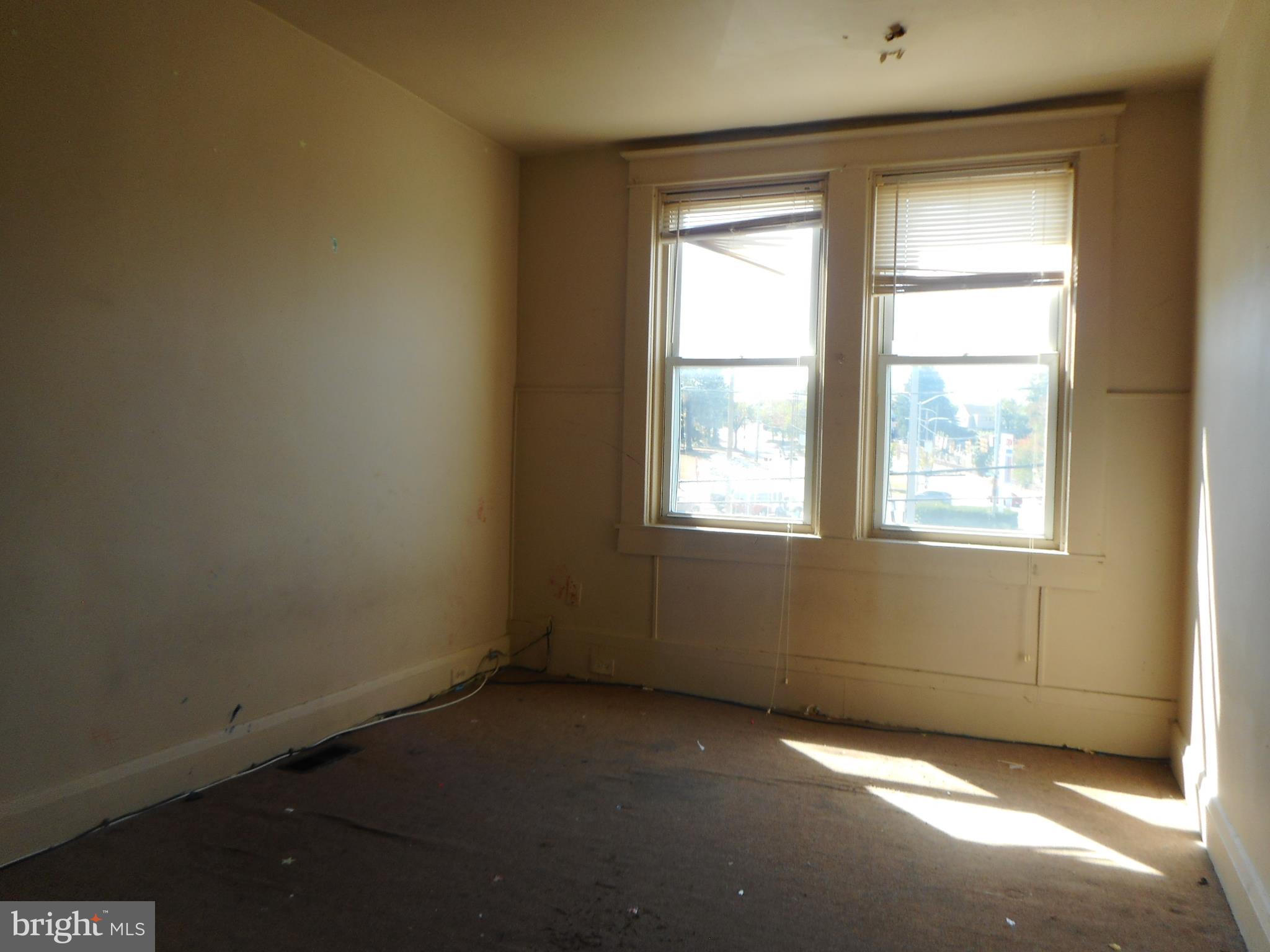 BELAIR-EDISON - Residential