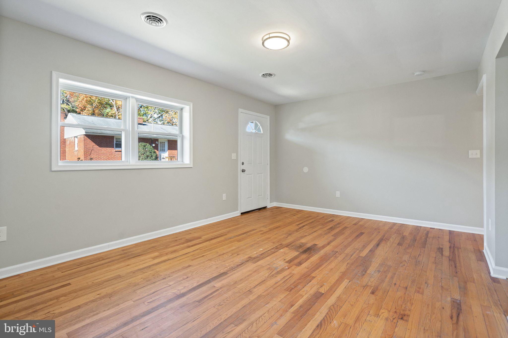 SYCAMORE PARK - Residential Lease