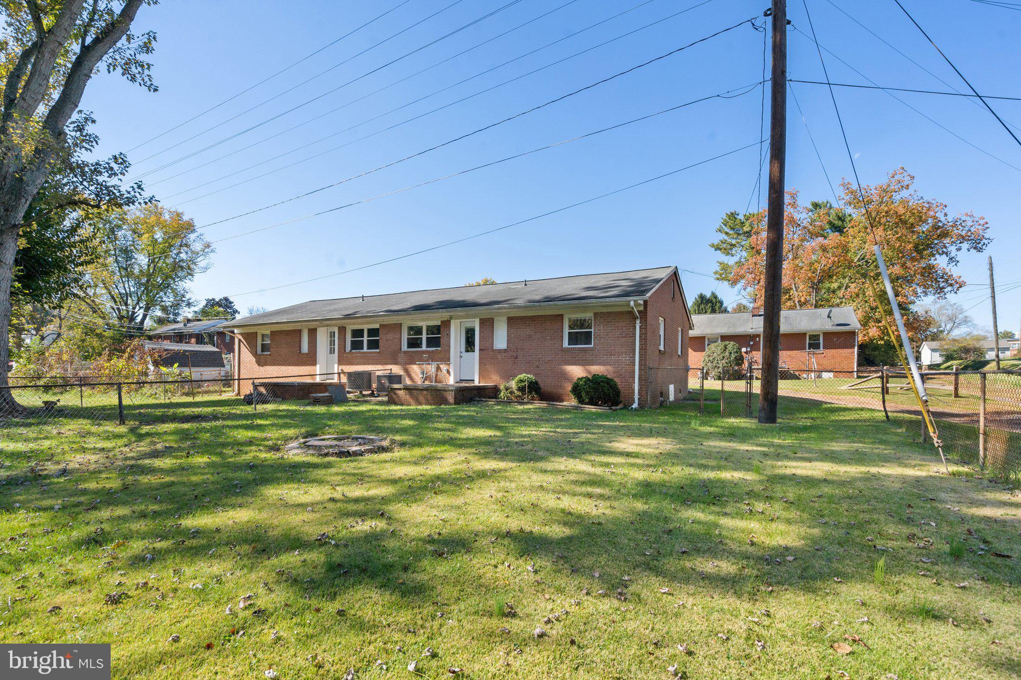 SYCAMORE PARK - Residential Lease