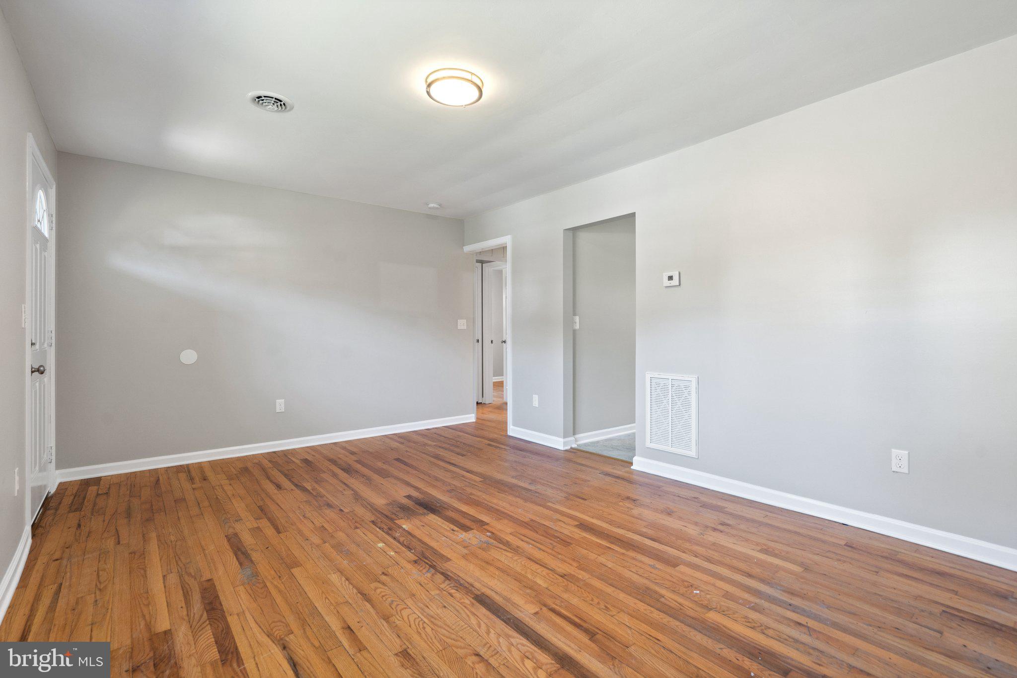 SYCAMORE PARK - Residential Lease